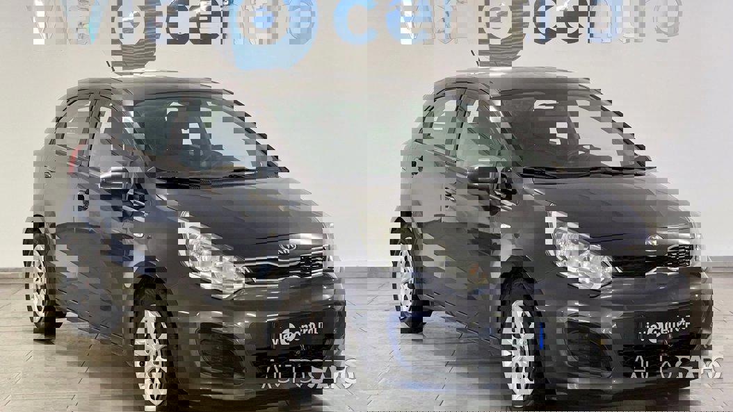 Kia Rio 1.1 CRDi EX de 2013