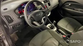 Kia Rio 1.1 CRDi EX de 2013