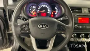 Kia Rio 1.1 CRDi EX de 2013