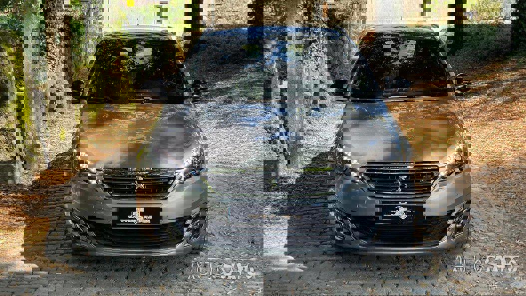 Peugeot 308 1.2 PureTech GT Line EAT8 de 2015