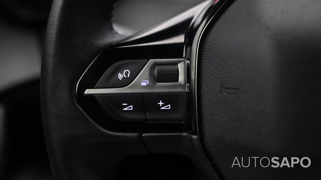 Peugeot 2008 1.2 PureTech Active Pack de 2024