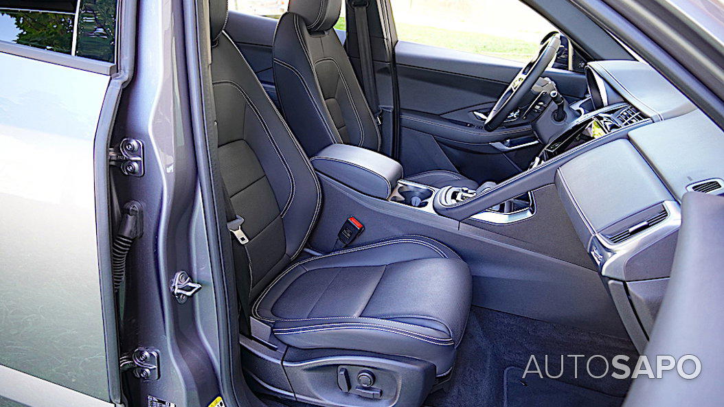 Jaguar E-Pace 1.5 P300e R-Dynamic S AWD Aut. de 2023