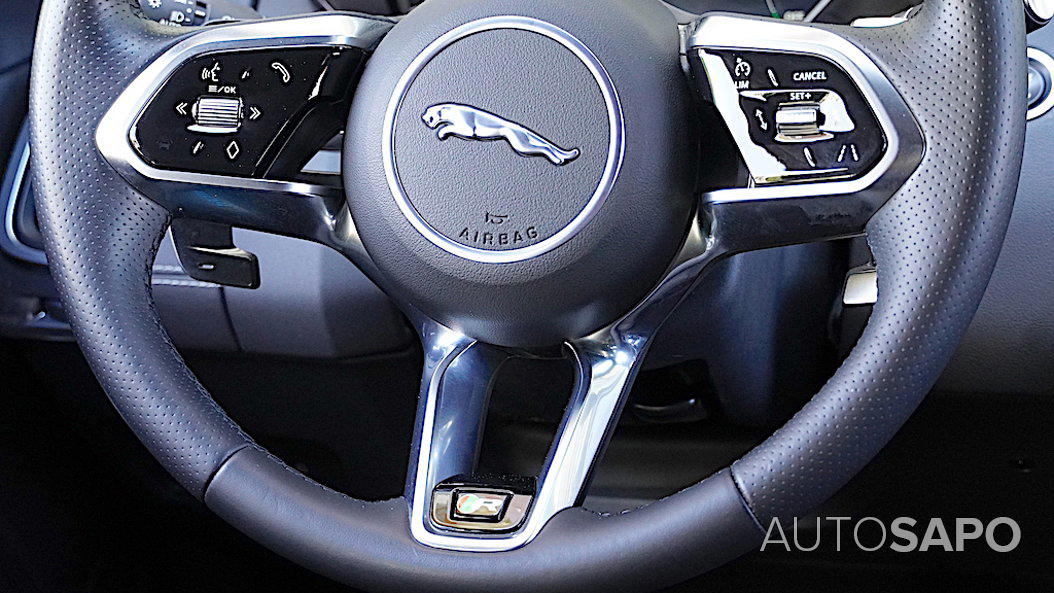 Jaguar E-Pace 1.5 P300e R-Dynamic S AWD Aut. de 2023