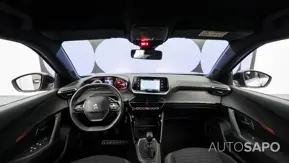 Peugeot 2008 1.2 PureTech Active Pack de 2023