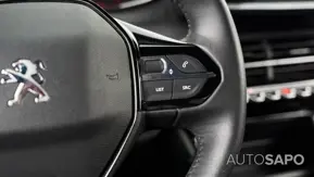 Peugeot 2008 1.2 PureTech Active Pack de 2023