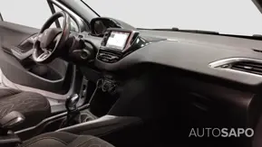 Peugeot 2008 1.2 PureTech Active de 2017