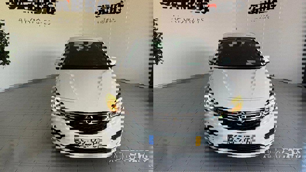 Opel Astra de 2019