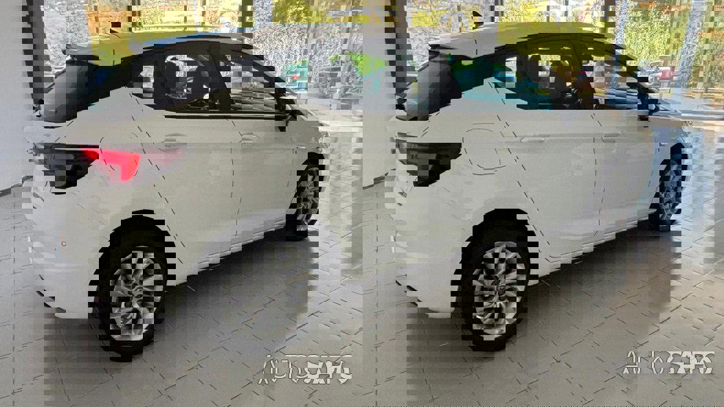 Opel Astra de 2019