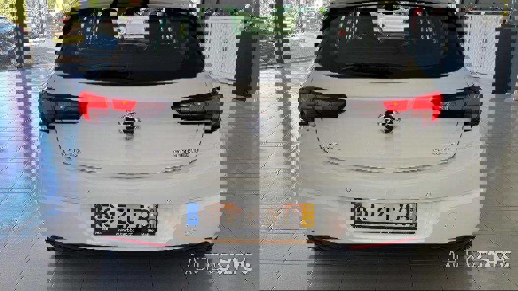 Opel Astra de 2019