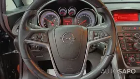 Opel Astra de 2012