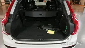 Volvo XC90 2.0 T8 PHEV R-Design AWD de 2021