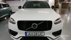 Volvo XC90 2.0 T8 PHEV R-Design AWD de 2021