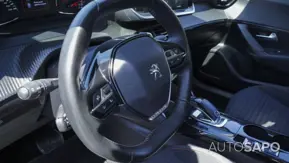 Peugeot 2008 1.2 PureTech Active Pack EAT8 de 2022
