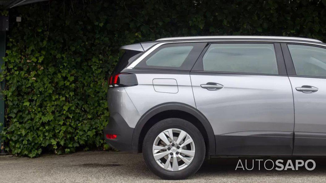 Peugeot 5008 1.5 BlueHDi Active de 2019