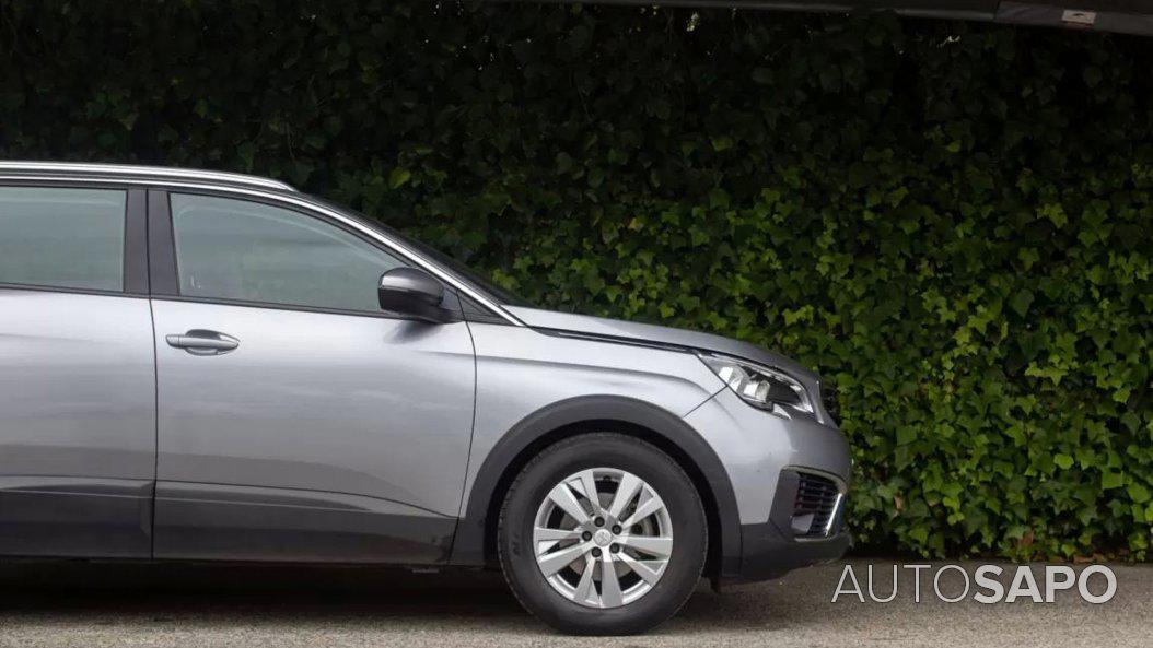 Peugeot 5008 1.5 BlueHDi Active de 2019
