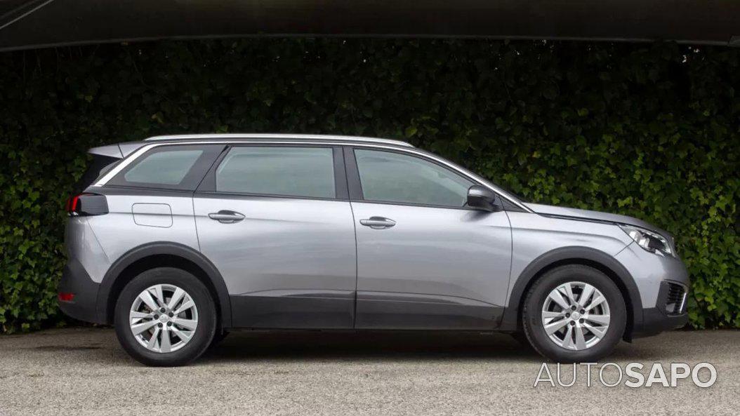 Peugeot 5008 1.5 BlueHDi Active de 2019