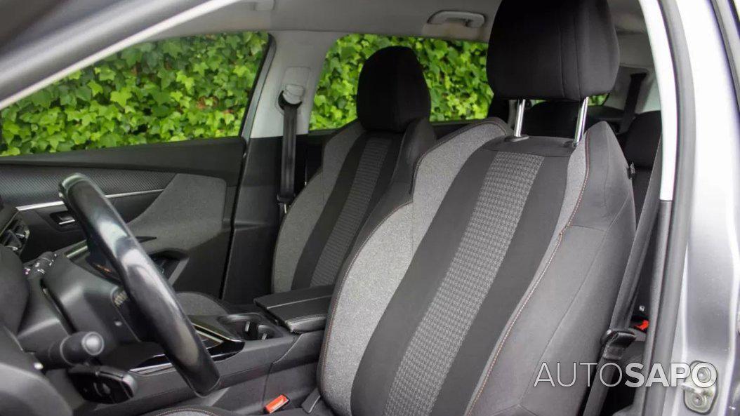 Peugeot 5008 1.5 BlueHDi Active de 2019