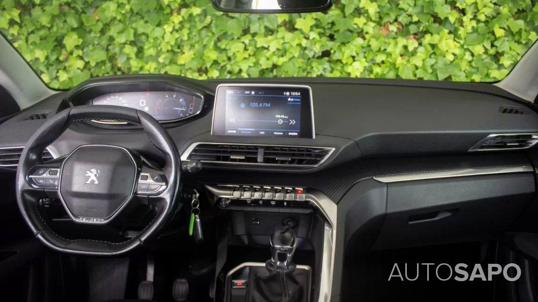 Peugeot 5008 1.5 BlueHDi Active de 2019