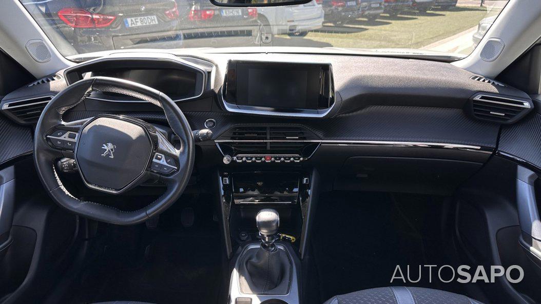 Peugeot 2008 1.2 PureTech Active de 2020