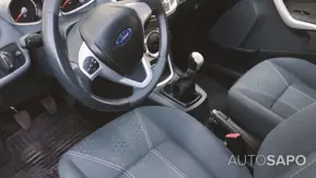 Ford Fiesta 1.25 Titanium de 2011
