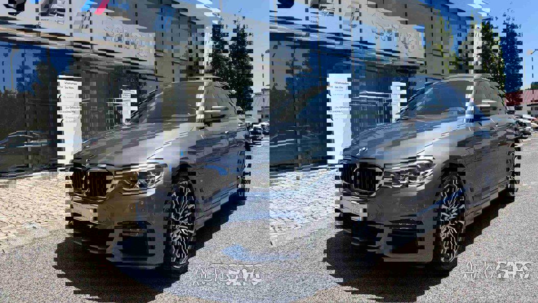 BMW Série 5 530 e iPerformance Pack M de 2019