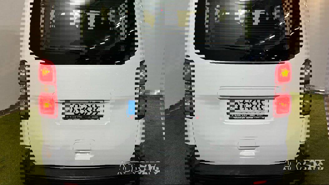 Peugeot Traveller 1.5 BlueHDi L2H1 Active Standard de 2021
