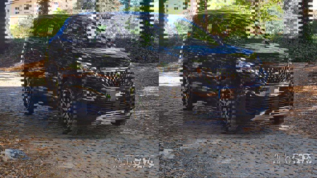 Peugeot 3008 1.2 PureTech Allure Grip Control EAT6 de 2017