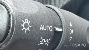 Peugeot E-208 de 2020