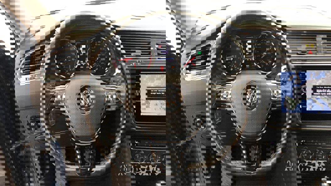 Volkswagen Tiguan 2.0 TDI Confortline DSG de 2020