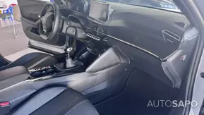 Peugeot 2008 1.2 PureTech Allure de 2023