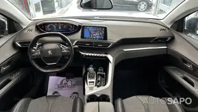 Peugeot 3008 1.2 PureTech Allure Pack EAT8 de 2019