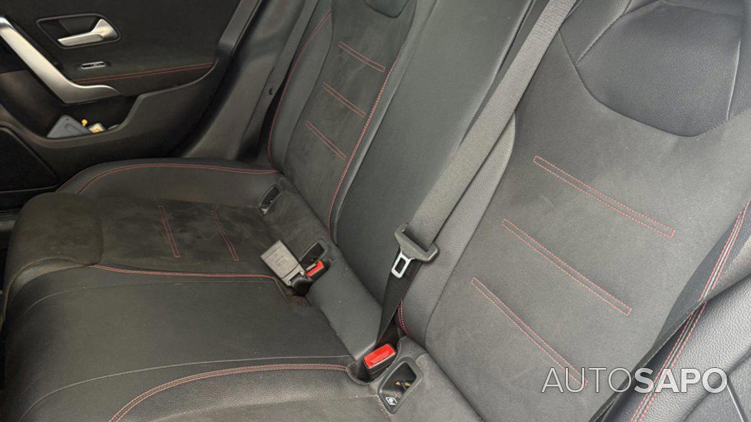 Mercedes-Benz Classe CLA 180 d Shooting Brake AMG Line de 2020