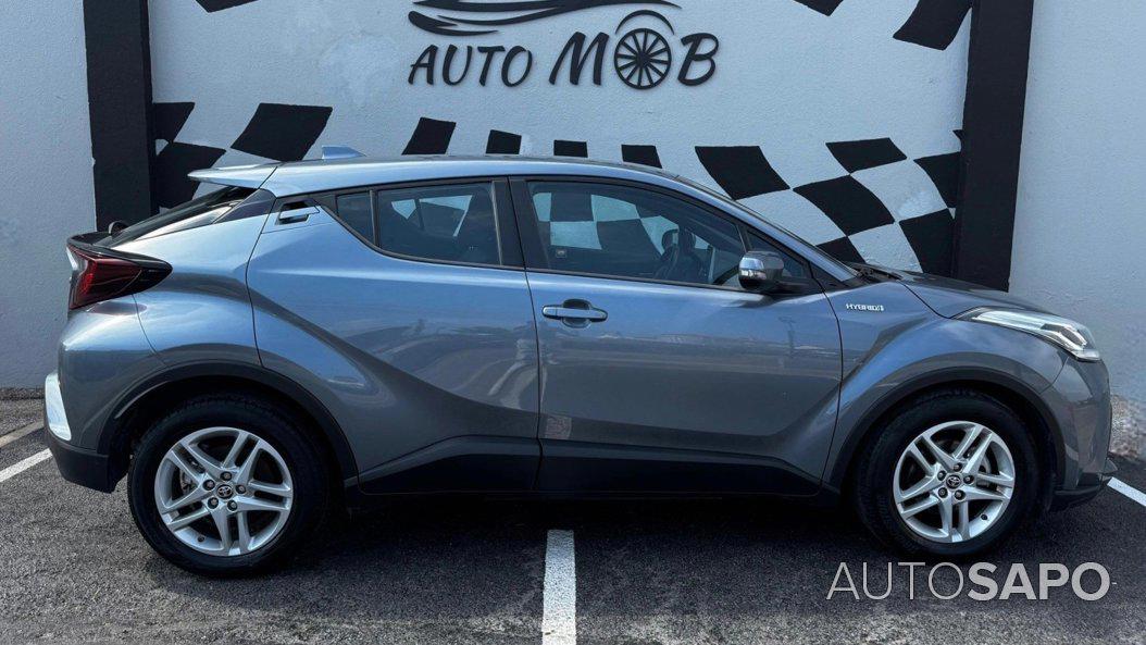 Toyota C-HR 1.8 Hybrid Square Collection de 2021