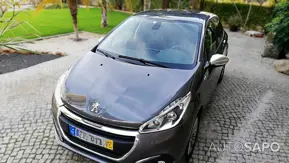 Peugeot 208 1.2 PureTech Style de 2018