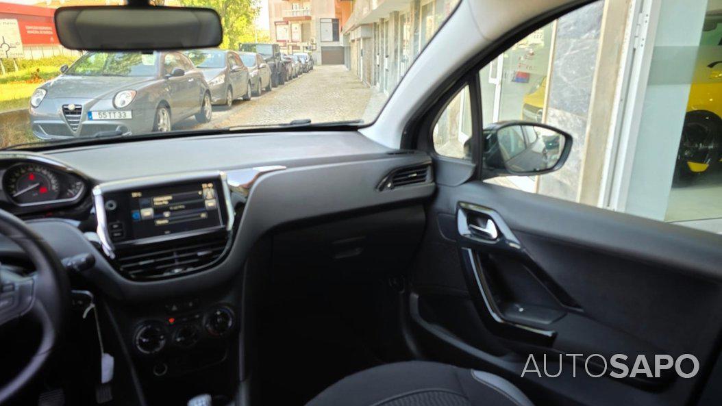 Peugeot 208 de 2016