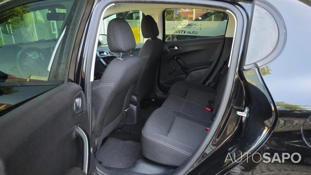 Peugeot 208 de 2016