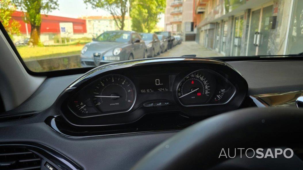 Peugeot 208 de 2016