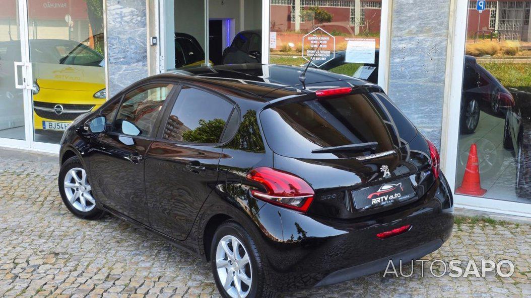 Peugeot 208 de 2016