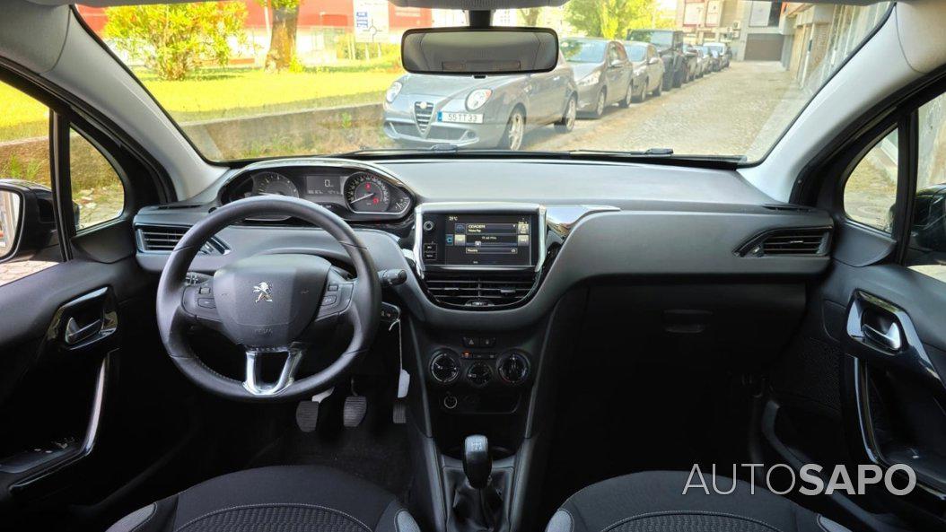 Peugeot 208 de 2016