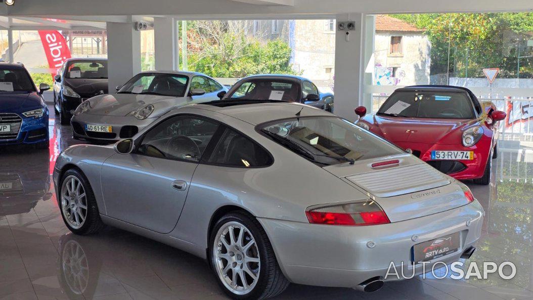 Porsche 911 de 2000