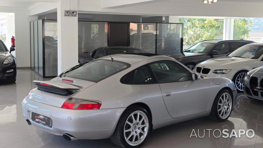 Porsche 911 de 2000