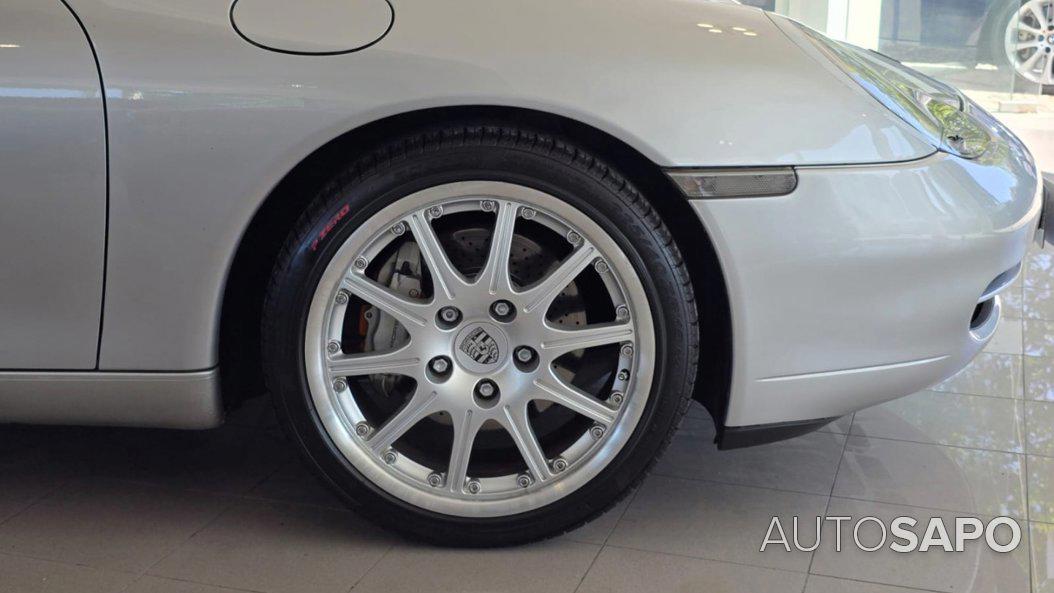 Porsche 911 de 2000