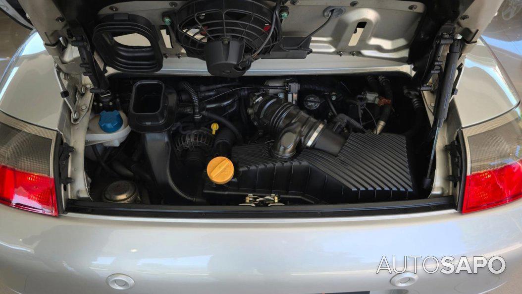 Porsche 911 de 2000