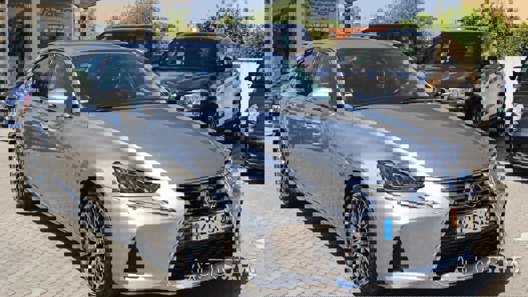 Lexus IS de 2017