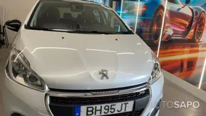 Peugeot 208 de 2015