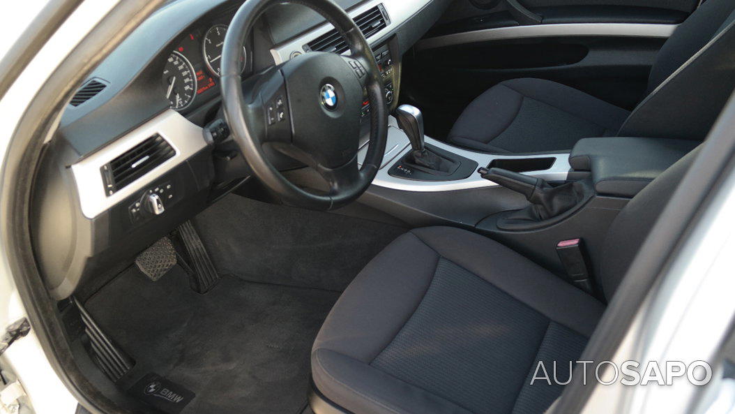 BMW Série 3 318 d Touring Auto de 2009
