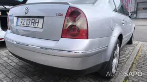 Volkswagen Passat 1.9 TDi Highline de 2001
