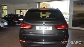 BMW X5 25 d sDrive Comfort 7L de 2015