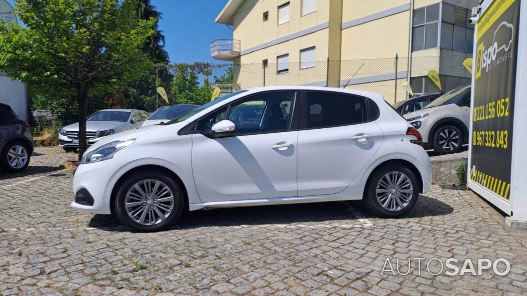 Peugeot 208 de 2016