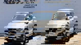 Volvo V60 Cross Country 2.0 B4 Geartronic de 2024